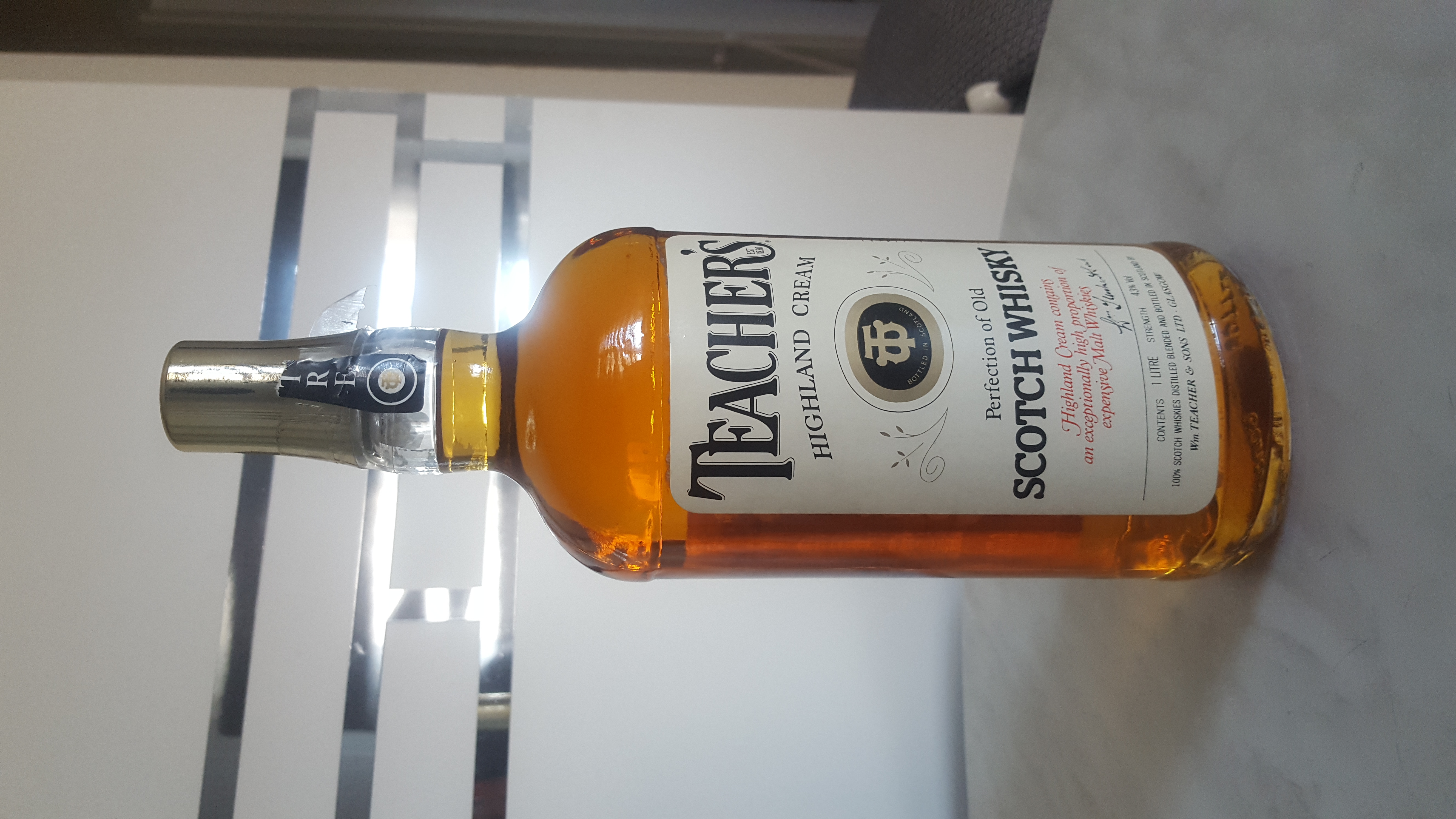 Teachers EST 1830 Highland Cream Scotch Whisky
