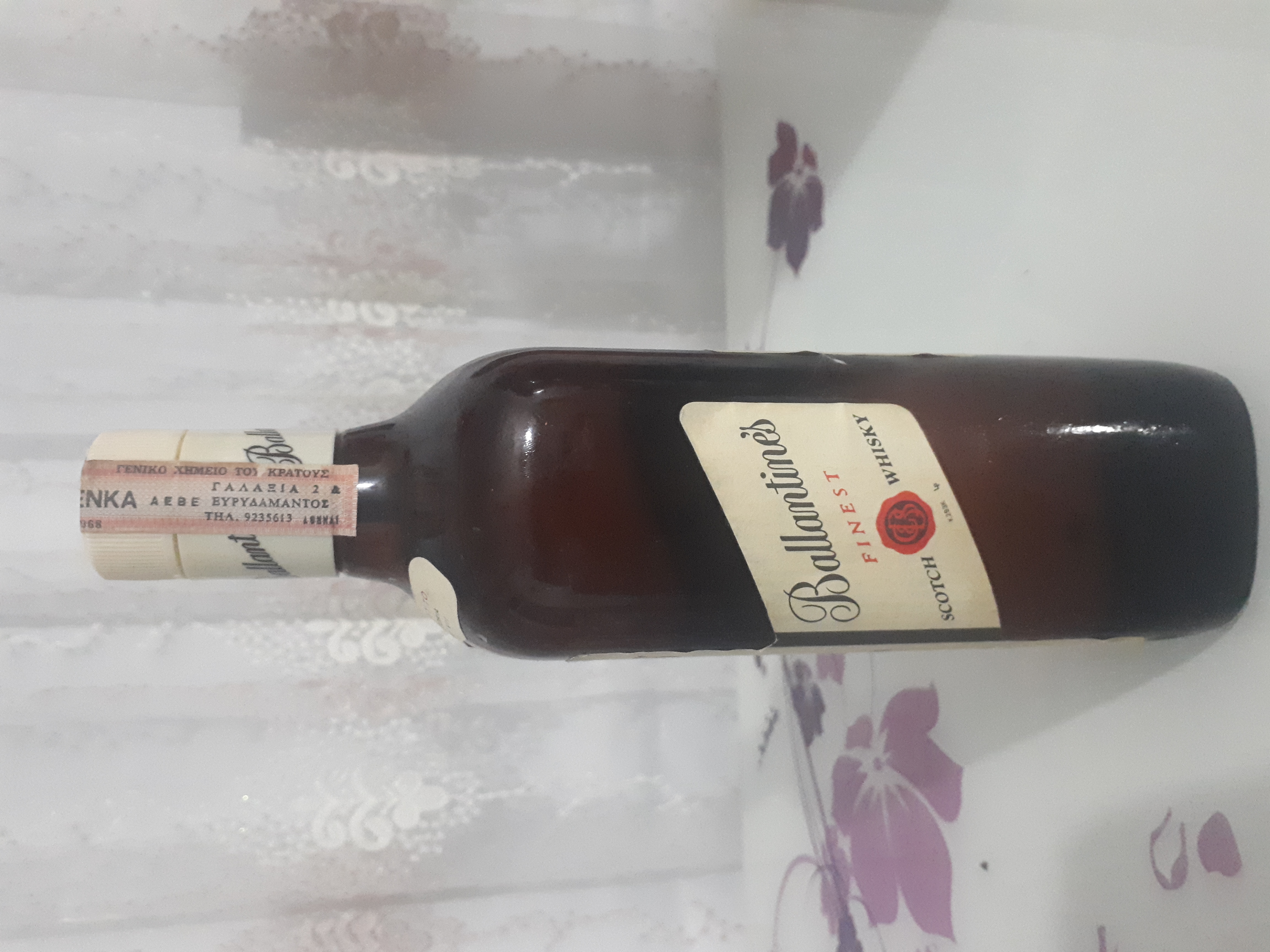 Ballantines Finest Scotch Whisky