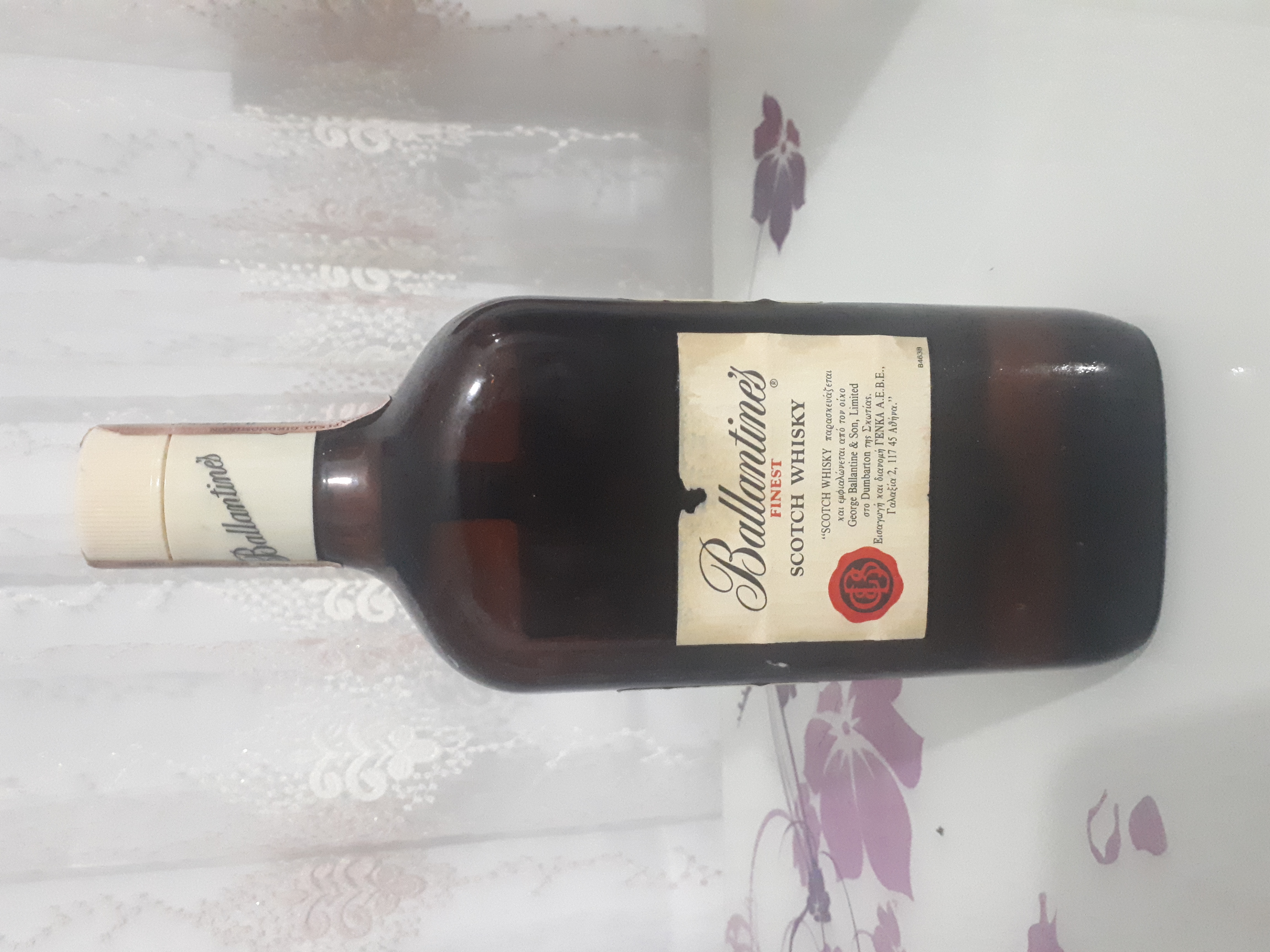 Ballantines Finest Scotch Whisky