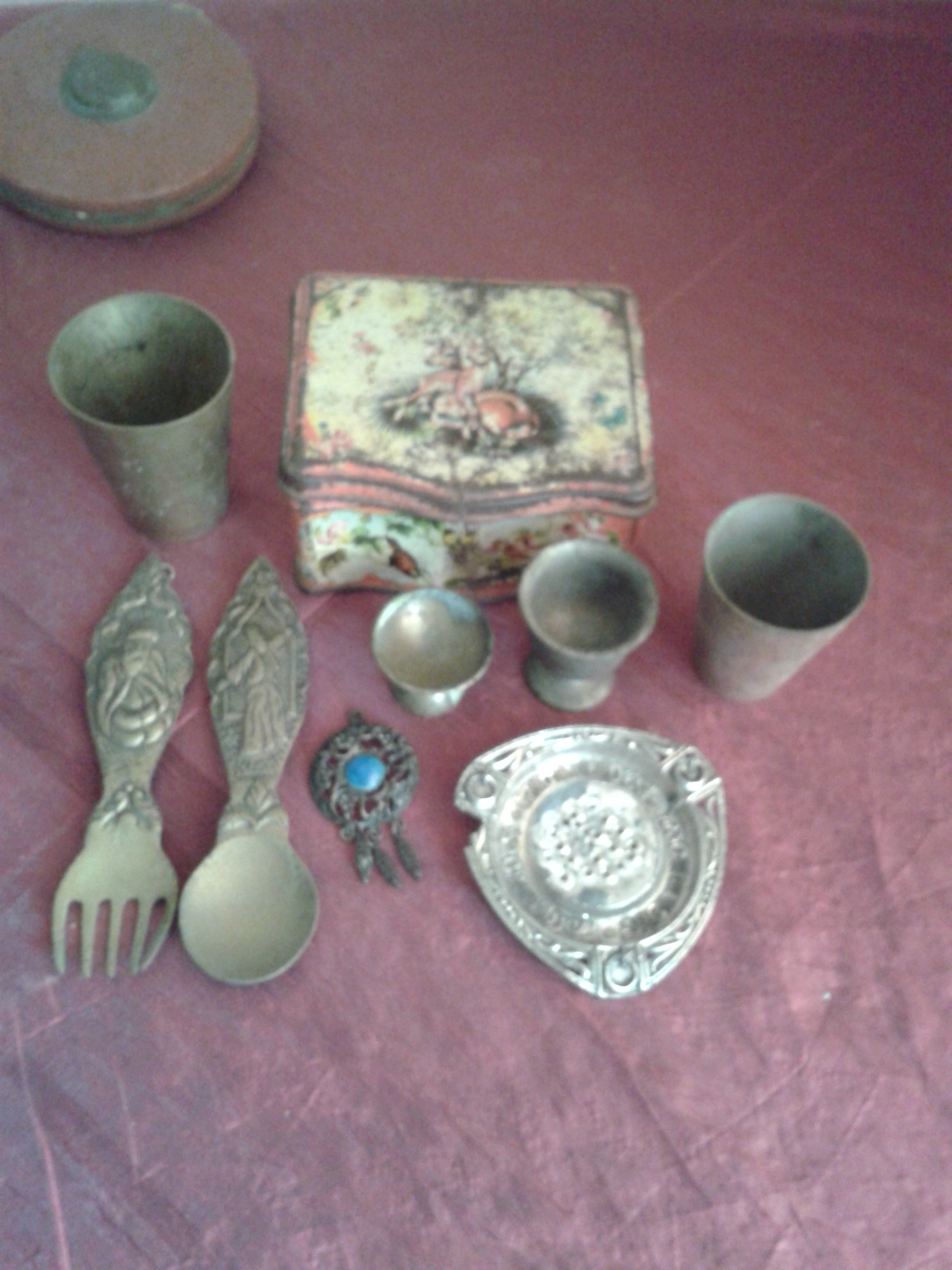 Antika metal objeler
