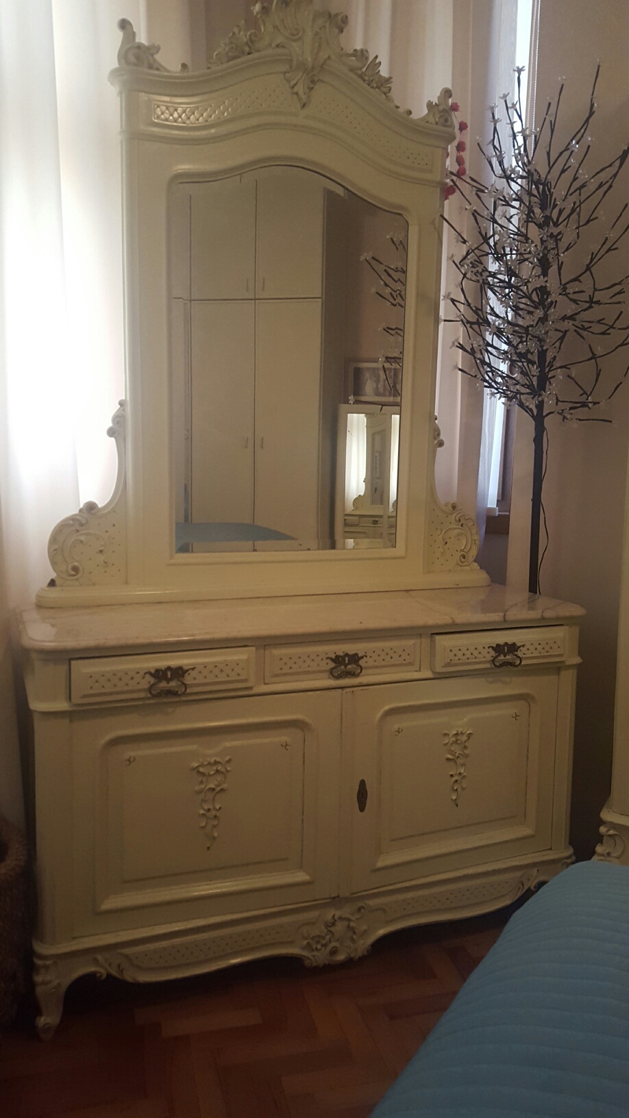 1907 MAISON PSALTY YATAK ODASI TAKIMI