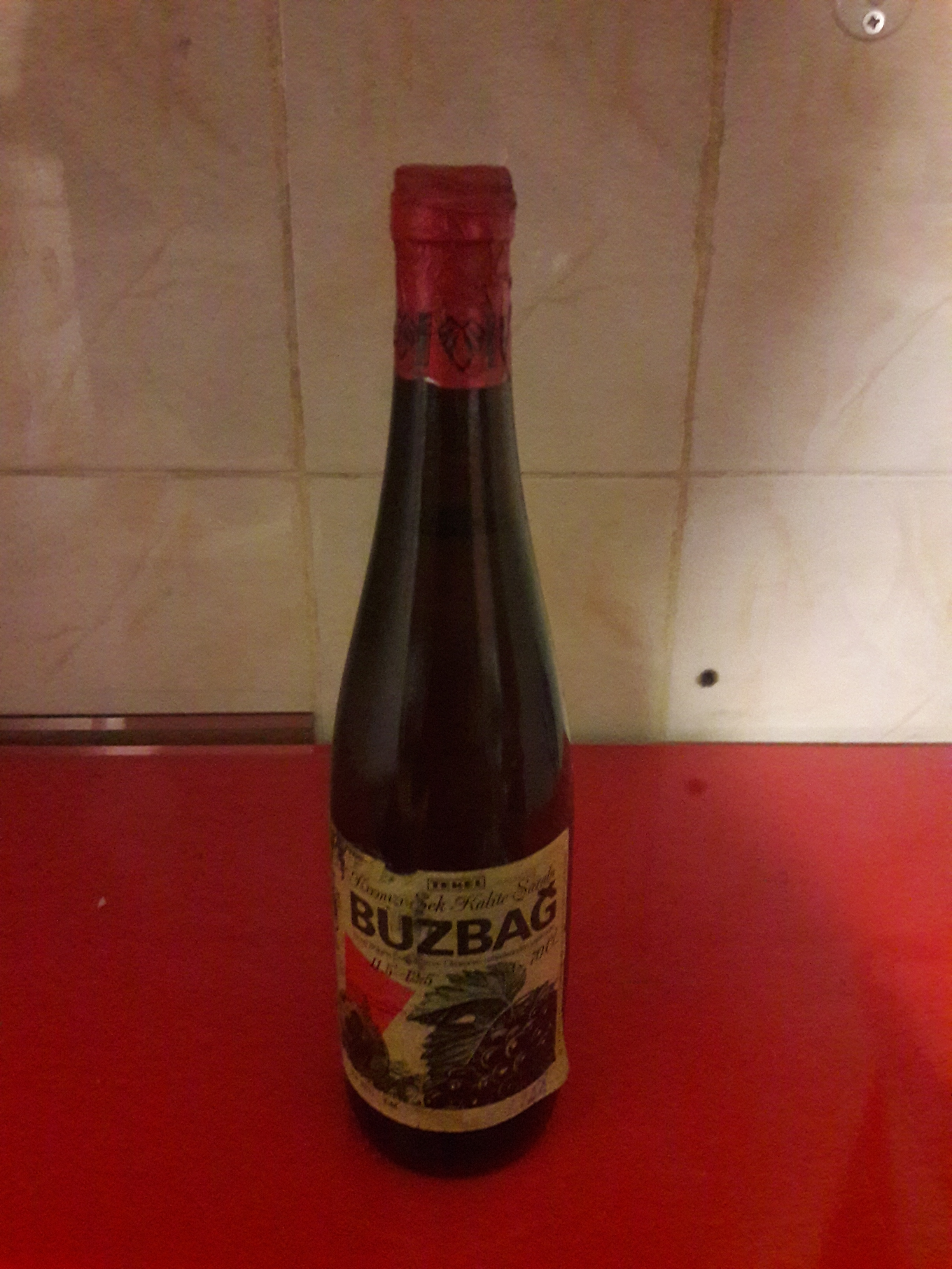 1988 BUZBAG KIRMIZI SEK SARAP