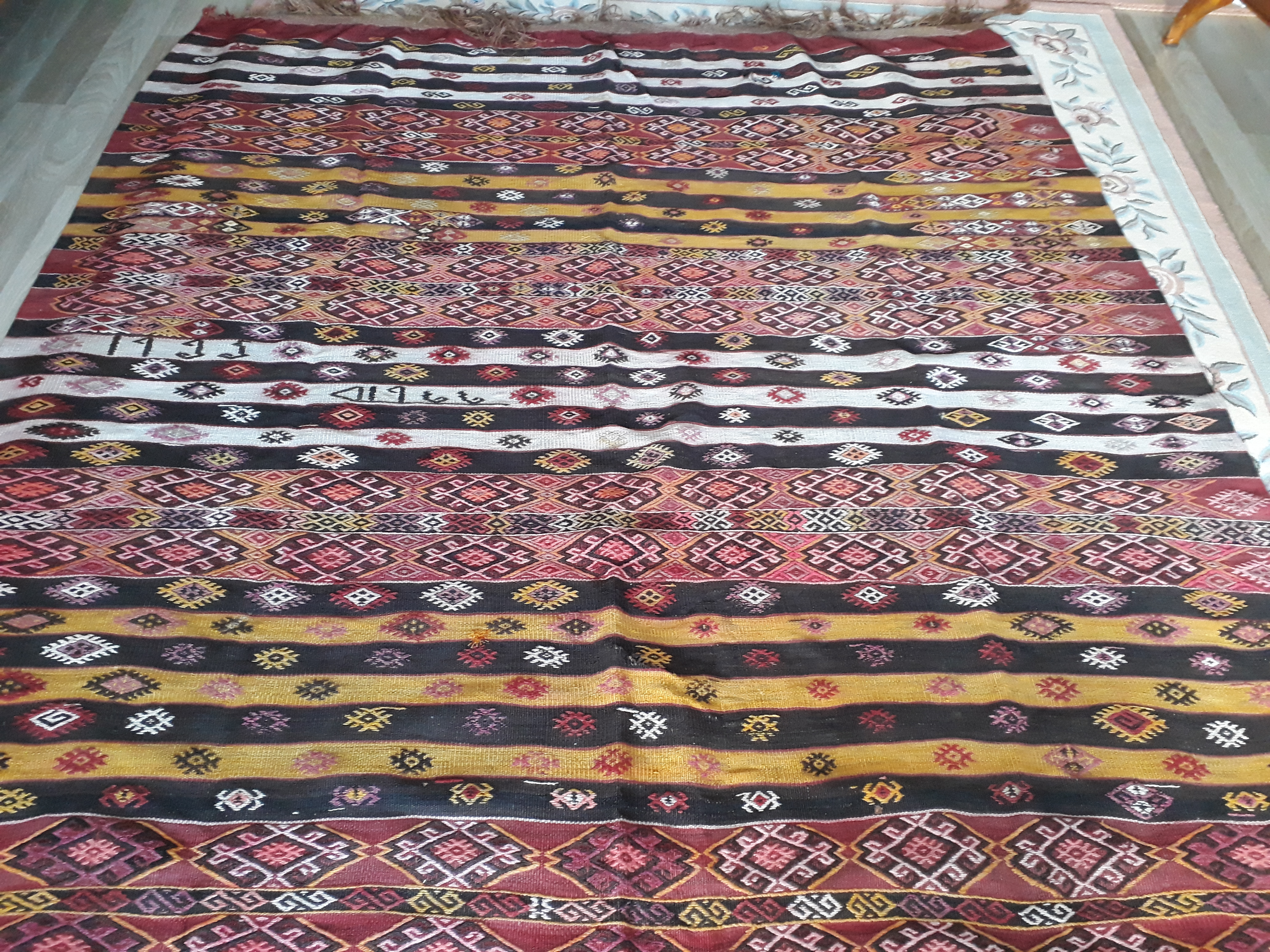 1935 yapımı Antika kilim