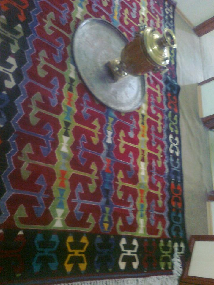 el dokuması antika kilim