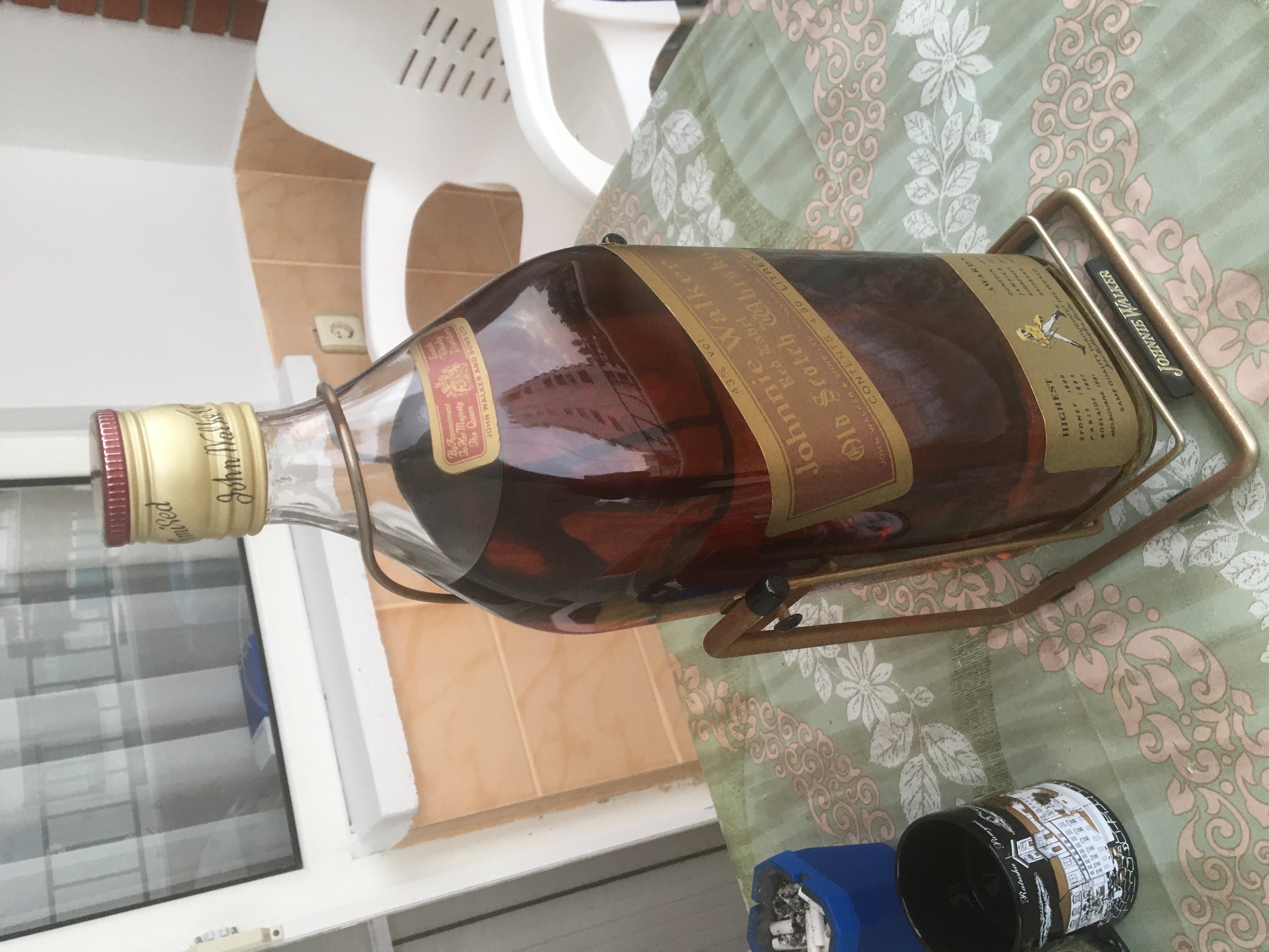 1987 Johnnie Walker 4.5 lt iyi muhafaza edilmiştir,Acil satılık5068306677 mersin