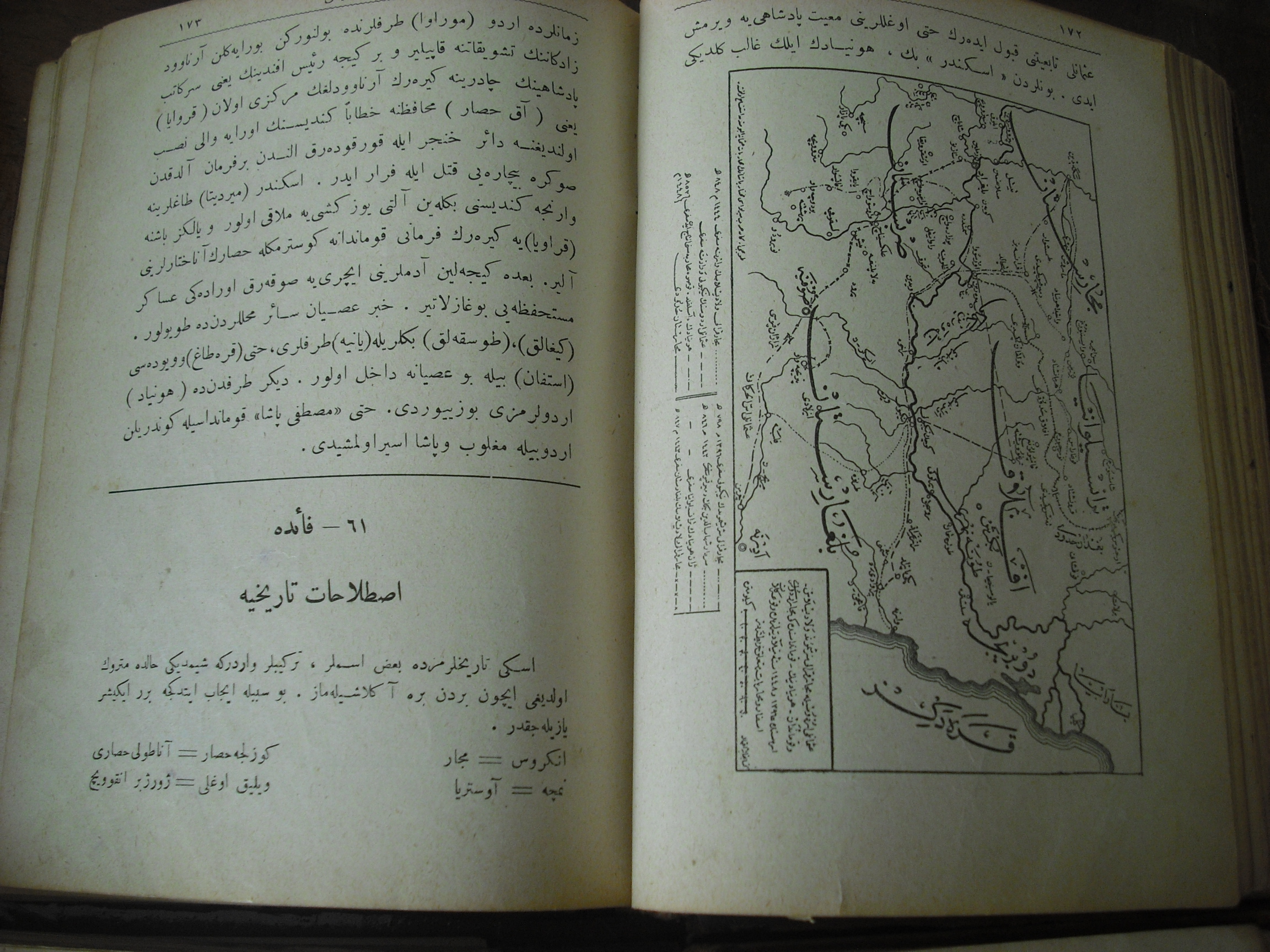 Osmanlı tarihi kitabı