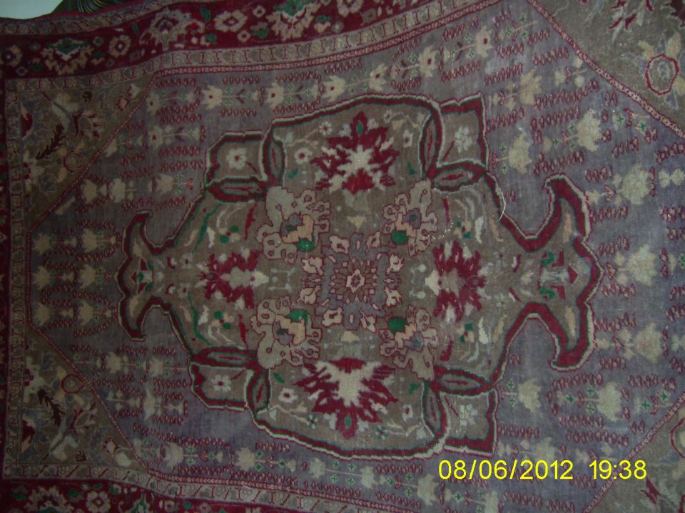 antika halı