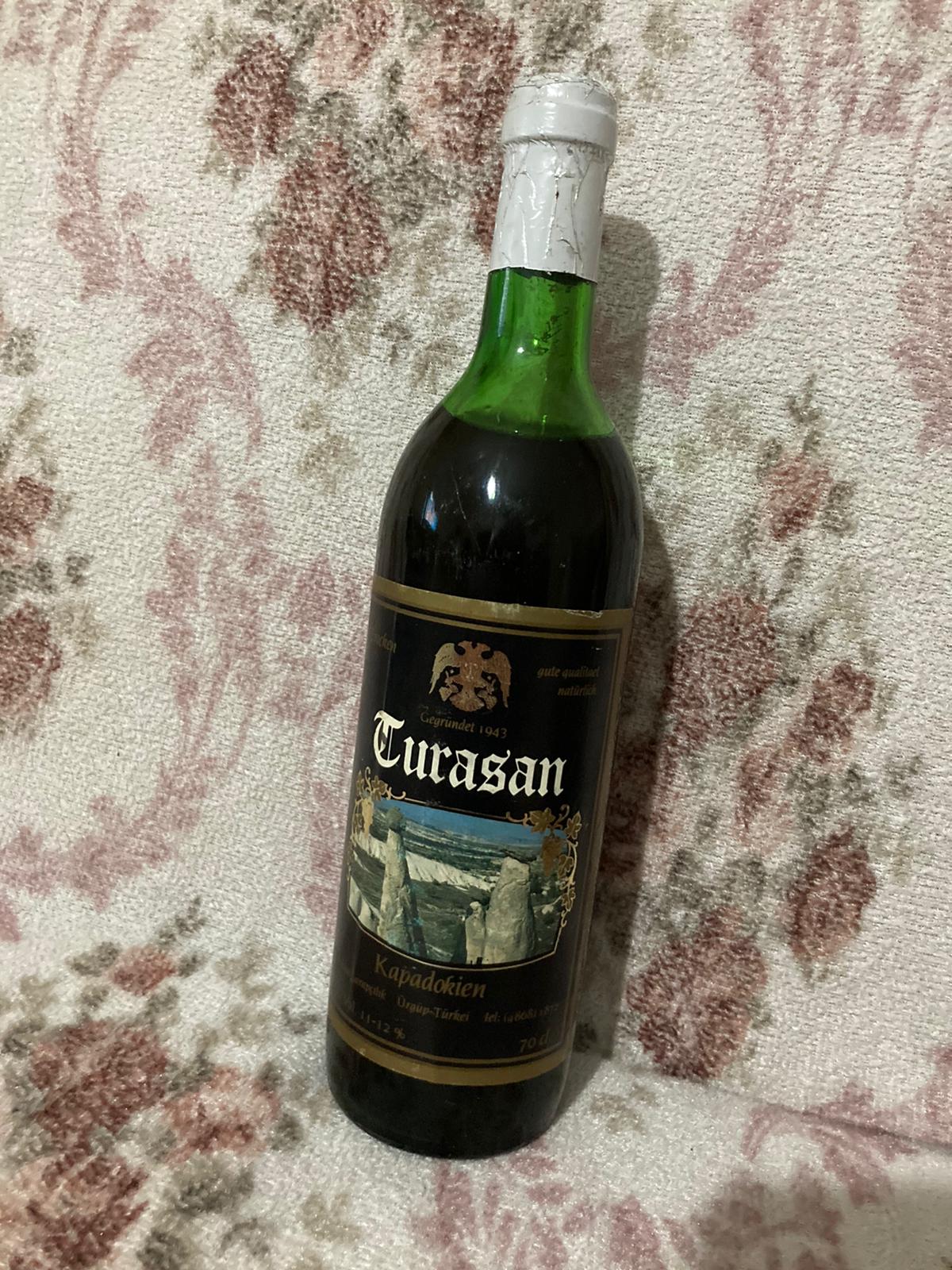 Turasan 1943 yıllanmış şarap
