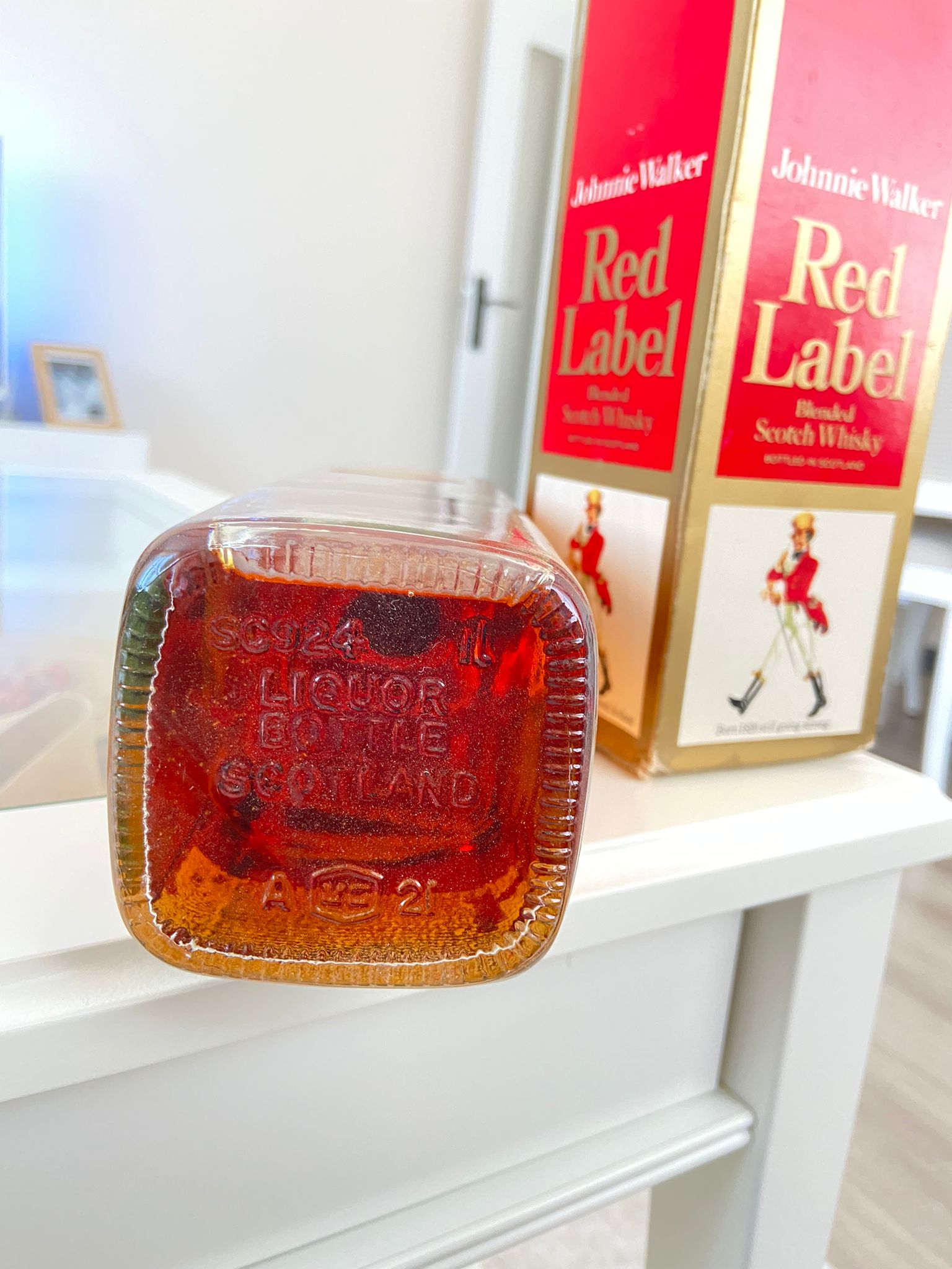Red Label 1990