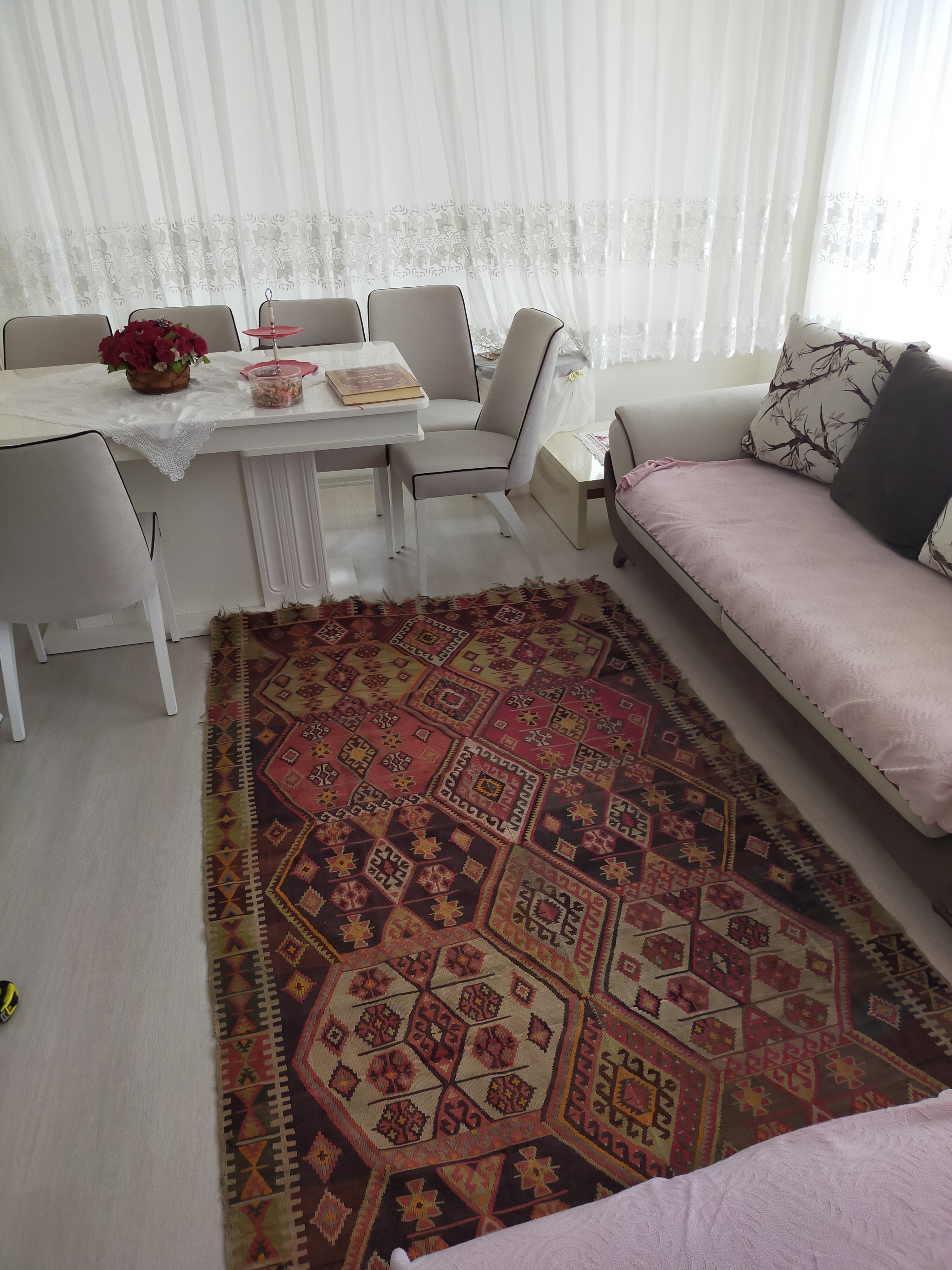 Antika kilim