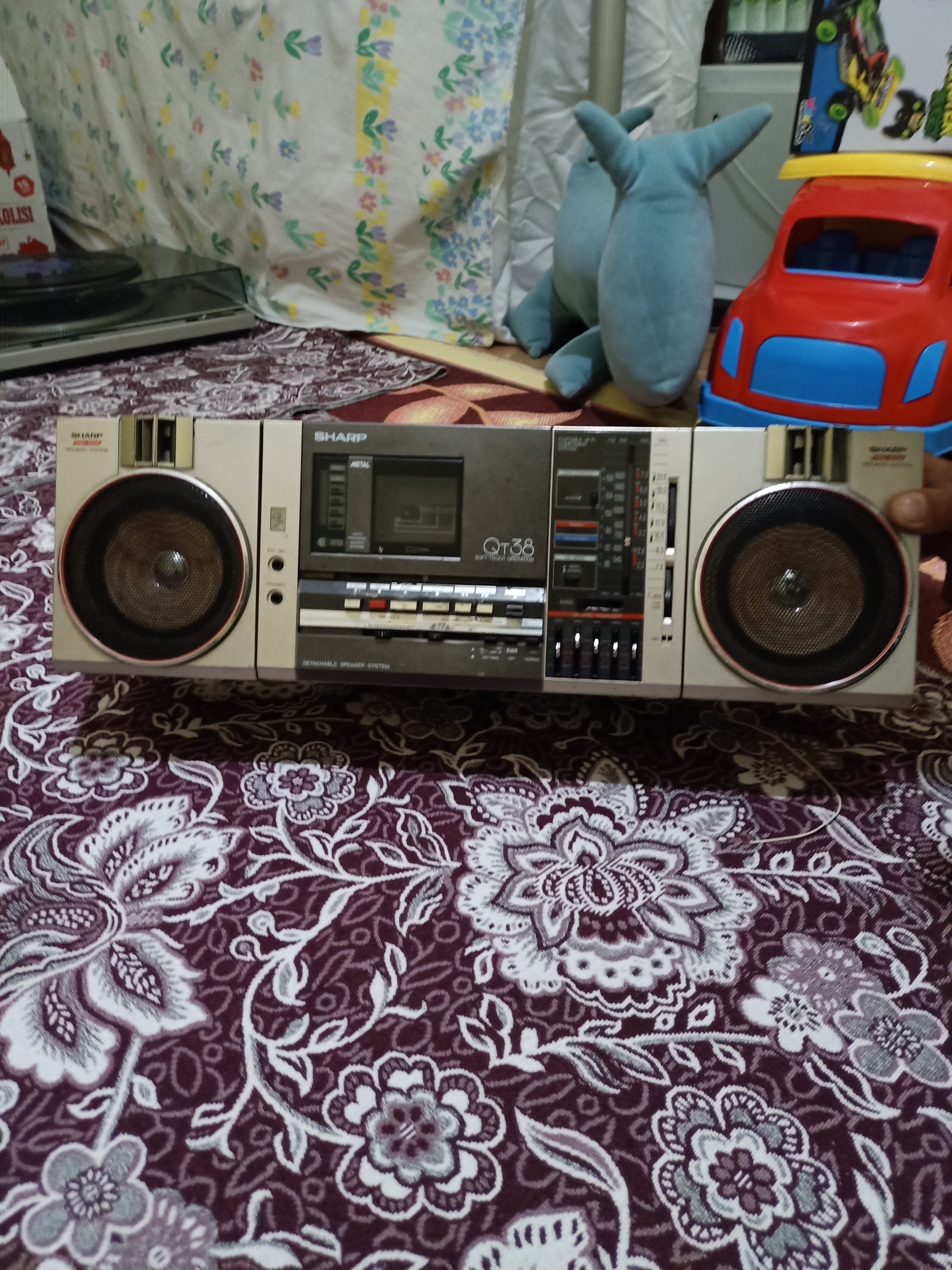 Sharp Qt-38
