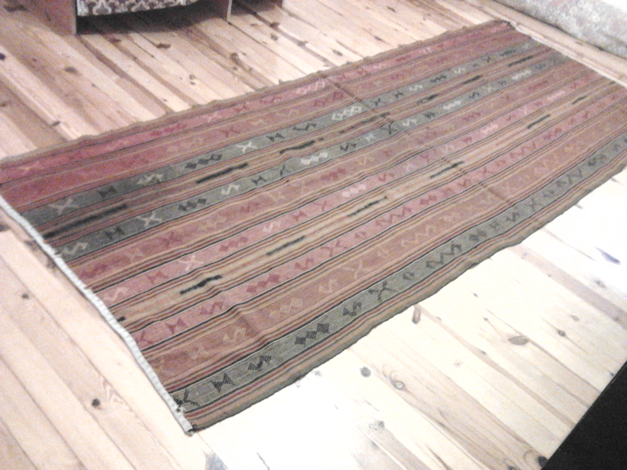 Antika Kilim