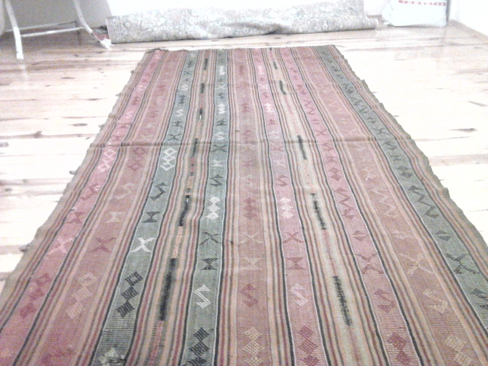 Antika Kilim