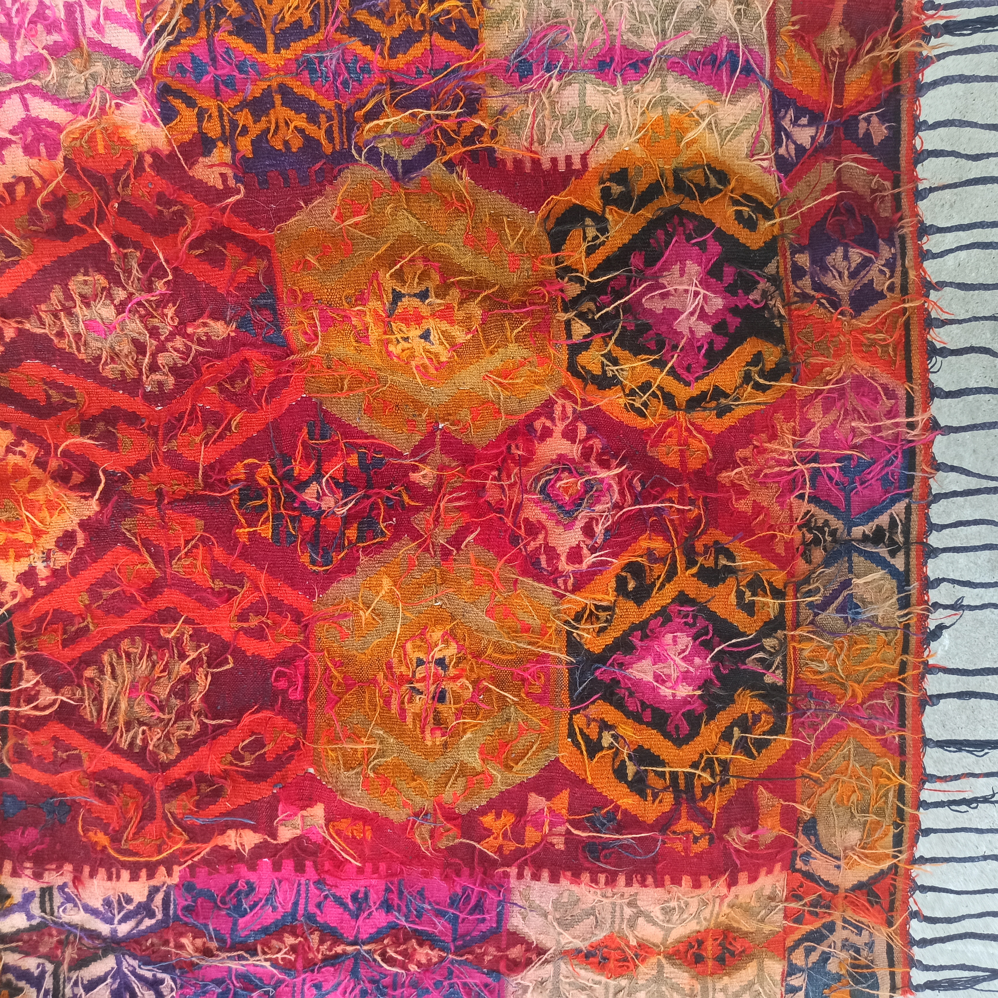 antika kilim