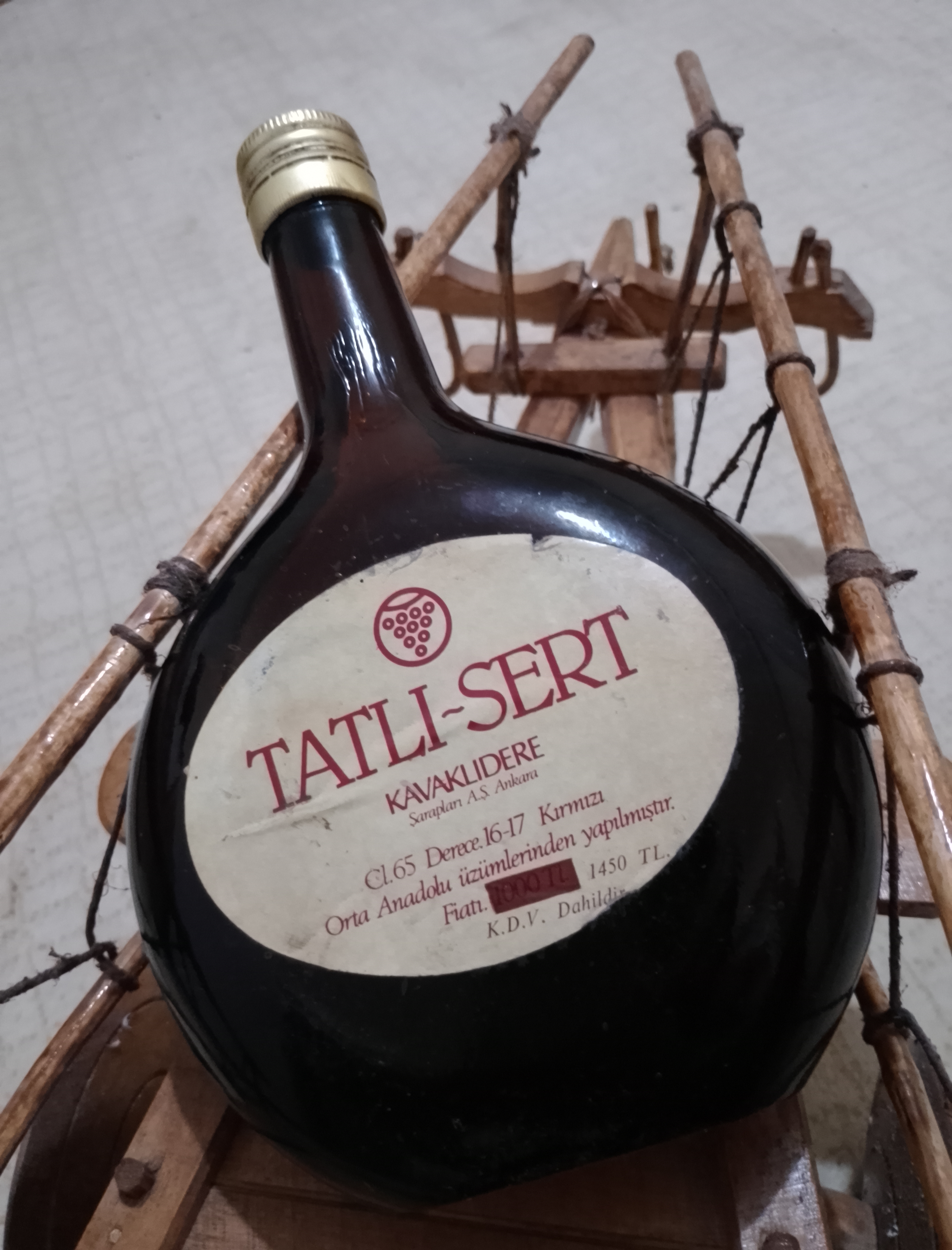 KAVAKLIDERE TATLI - SERT Kırmızı