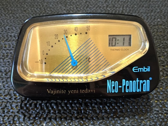 VINTAGE MASA ÜSTÜ SAATLİ TERMOMETRE.. VINTAGE MASA ÜSTÜ SAATLİ TERMOMETRE..