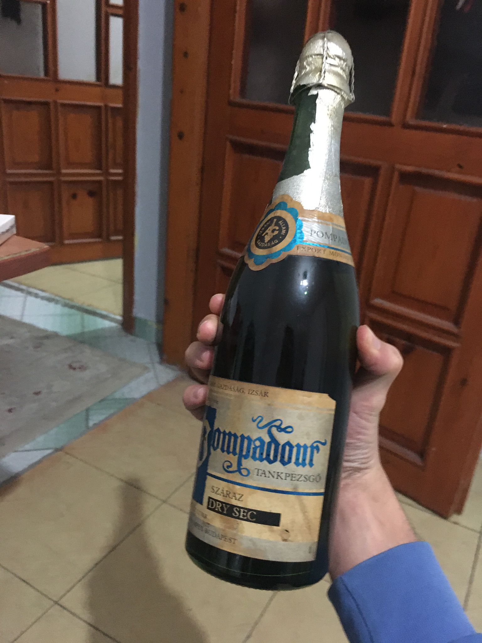 POMPADOUR ŞAMPANYA